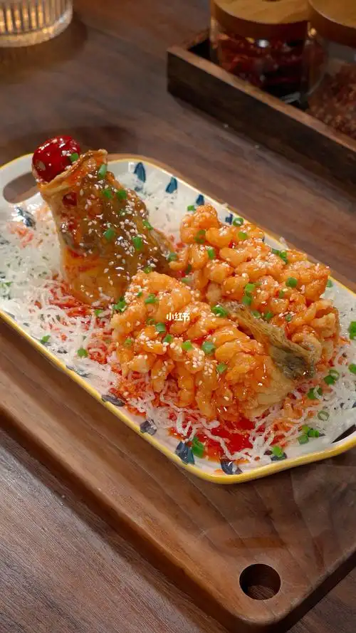 少不了这道松子桂鱼,这道菜寓意着扬眉吐气,开开心心过大年#糖醋鱼