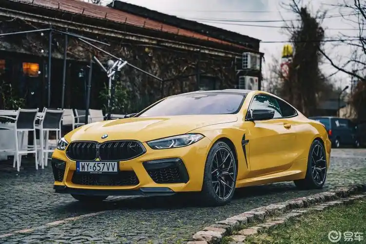 媲美超跑的性能旗舰,宝马m8雷霆版详解!
