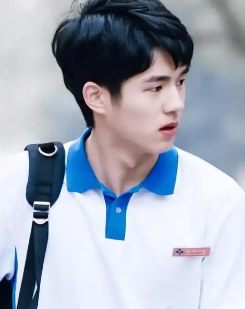 26岁的刘昊然,正在一步步败光路人缘.