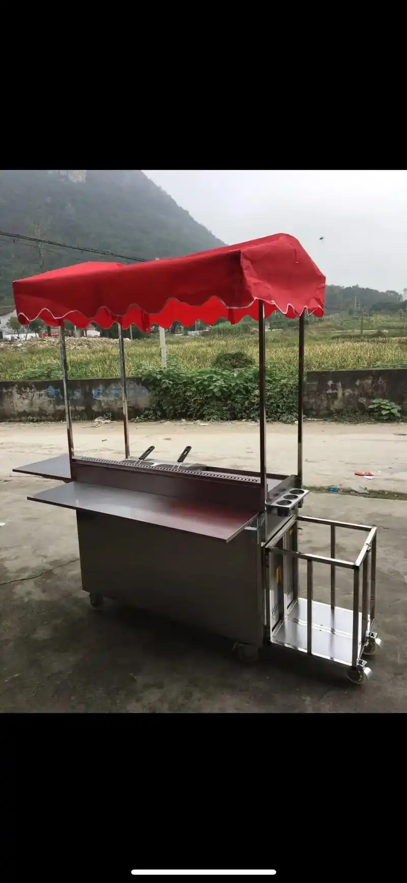 现在干啥都不容易,我花了6800学了烧烤,3600买了三轮车