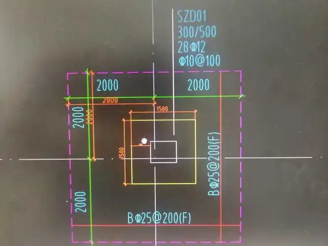 上柱墩的xy向钢筋都是28根直径12的钢筋吗