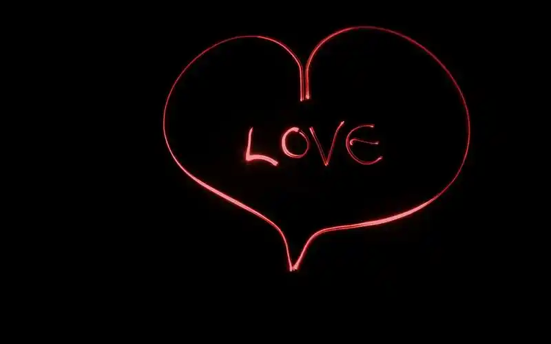 爱的心,黑暗 壁纸