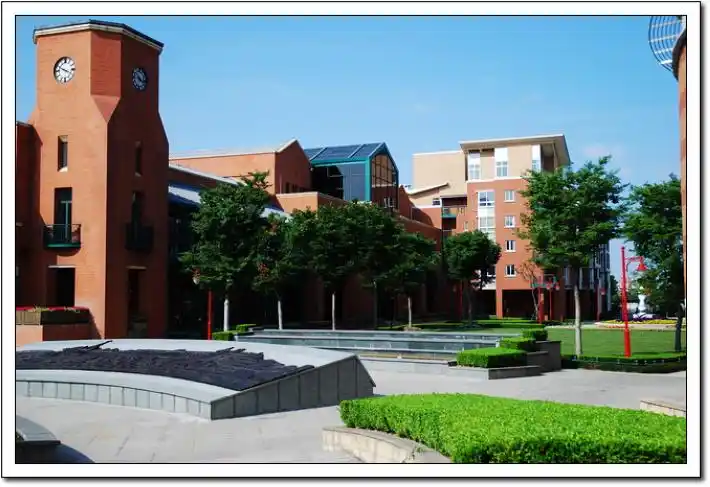 2009年6月19日上海松江泰晤士小镇半日游