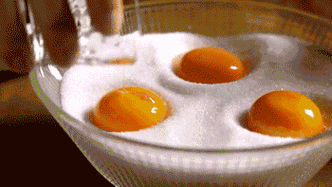 动态图告诉你,吃鸡蛋就是这么吊炸天