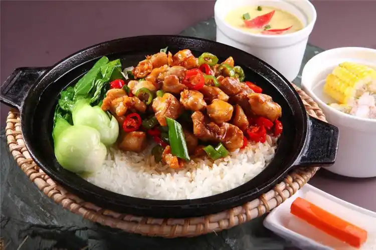 华姐干锅煎肉饭