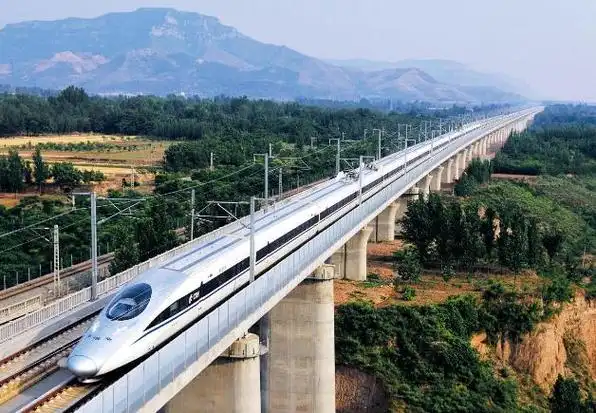 焦洛平高铁长221.