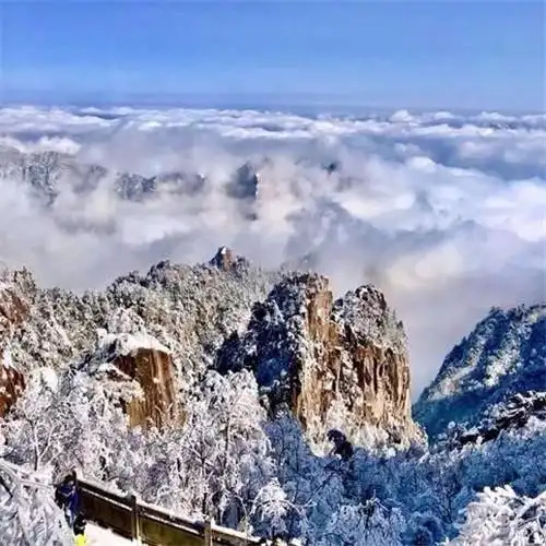 银装素裹黄山雪景风景头像图片