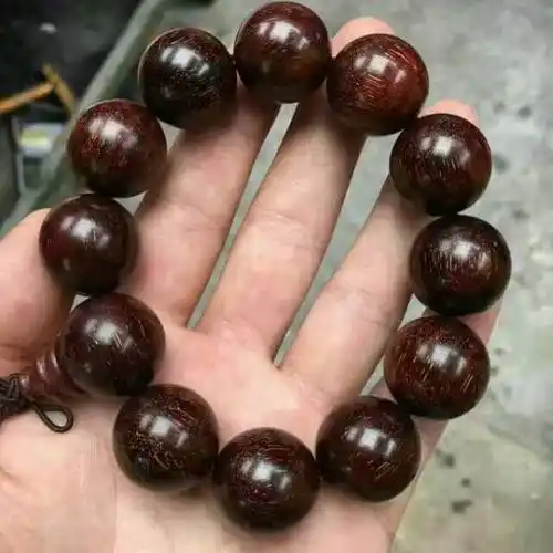 小叶紫檀盘好后照片照片发来看一下在缘之源那边