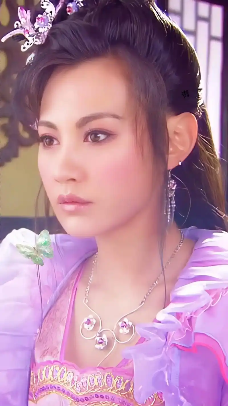 《活佛济公》杨雪,饰演的,白灵,是一只可爱善良的狐狸,非常好 - 抖音