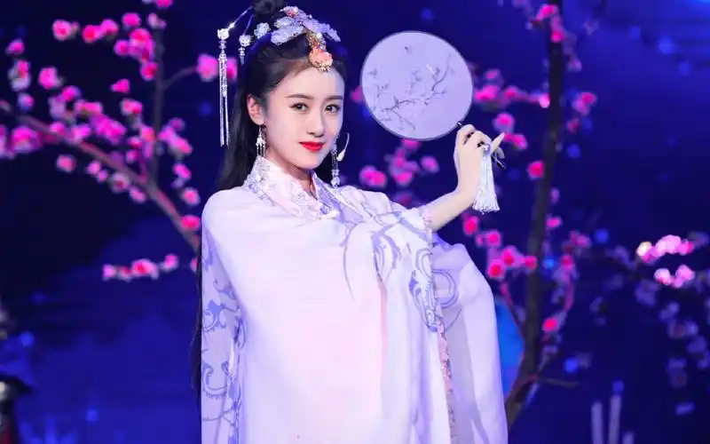 【袁冰妍】貂蝉拜月 | 长安姑娘