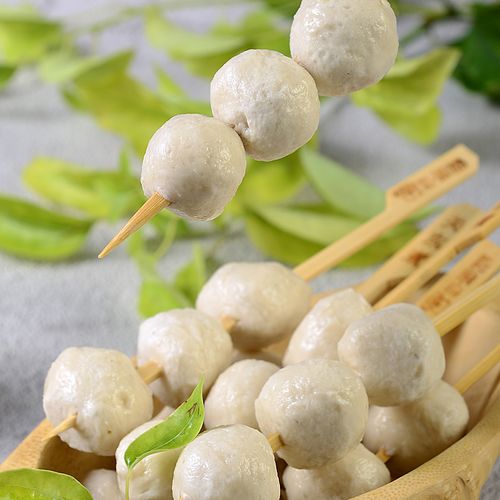 鱼丸小吃串串10串连锁超市便利店供应关东丸子鱼丸