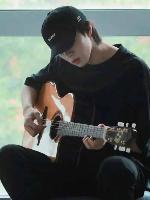 刘耀文湖南卫视跨年晚会