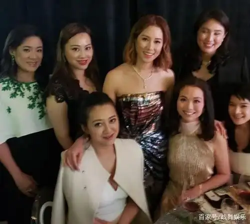 豪门儿媳生子奖励各有千秋,豪横的手笔颠覆想象,攀比早已为常态