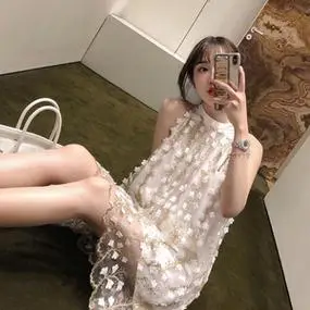 「卢洁云」cariedo羽毛连衣裙女夏2018新