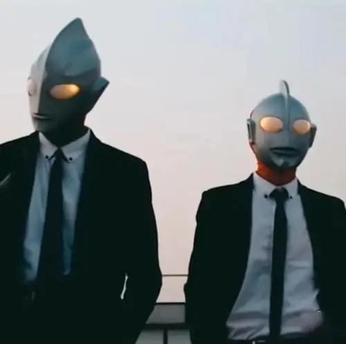 求一些奥特曼西装图