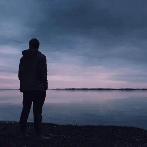 高级孤独感头像高清伤感内心孤独的微信头像图片