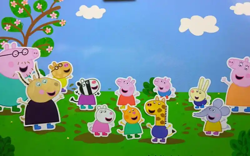 这么好玩,只是泥坑太少,小猫坎迪来迟了