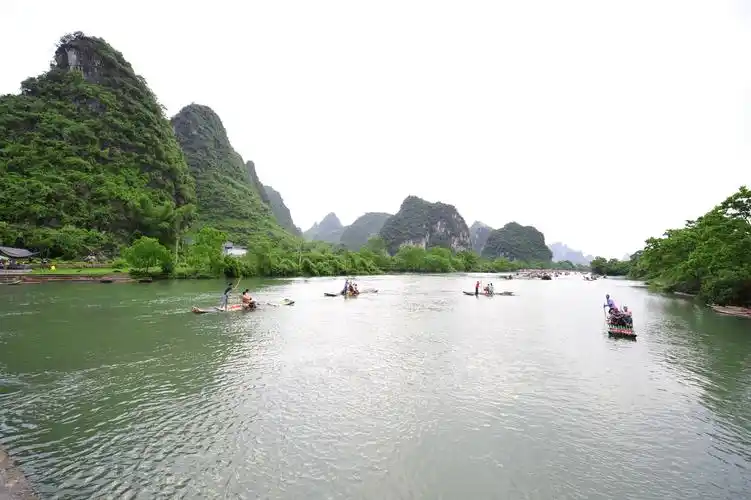 到桂林一定要到阳朔,桂林山水甲天下,阳朔山水甲桂林