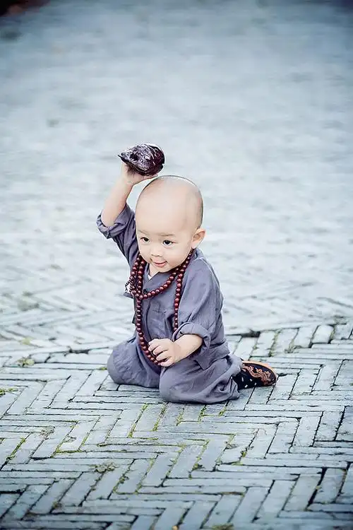 阿弥陀佛-花瓣网|陪你做生活的设计师 | 原创作品:小道姑