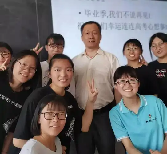 郓城一中 毕业季|文明离校 师生情浓