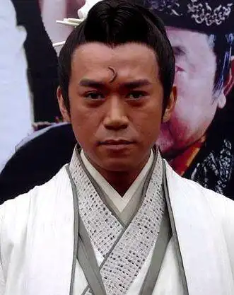 论破案专业度,电视剧《少年包青天》中哪个版本的包拯最专业