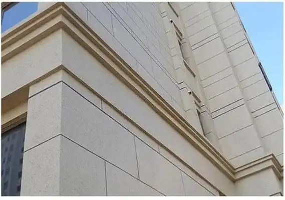 真石漆的外墙的效果类似于石材,所以被称之为真石漆.