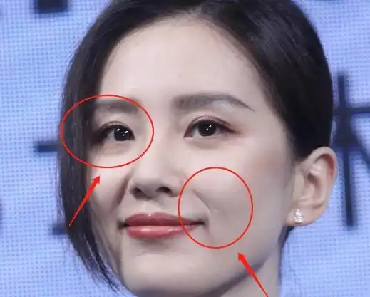 34岁的刘诗诗线下活动生图离开了百万修图师脸上法令纹很明显