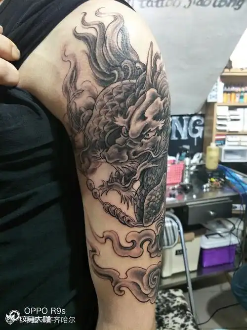 麒麟臂_纹身图案手稿图片_安莹的纹身作品集