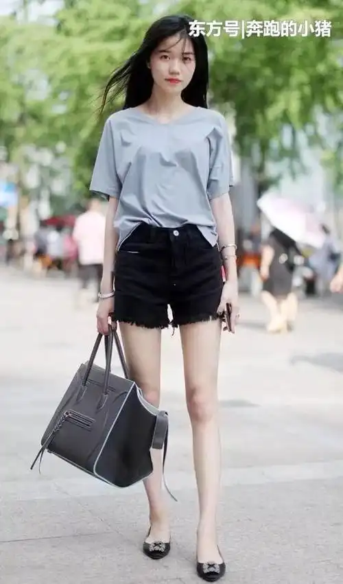 身材瘦小的女生怎么穿衣 身材瘦小的女生怎么穿衣搭配