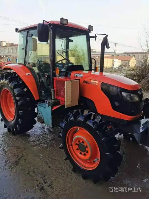出售一台久保田拖拉机