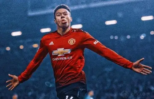 曼联将出售博格巴和林加德以维持收支平衡