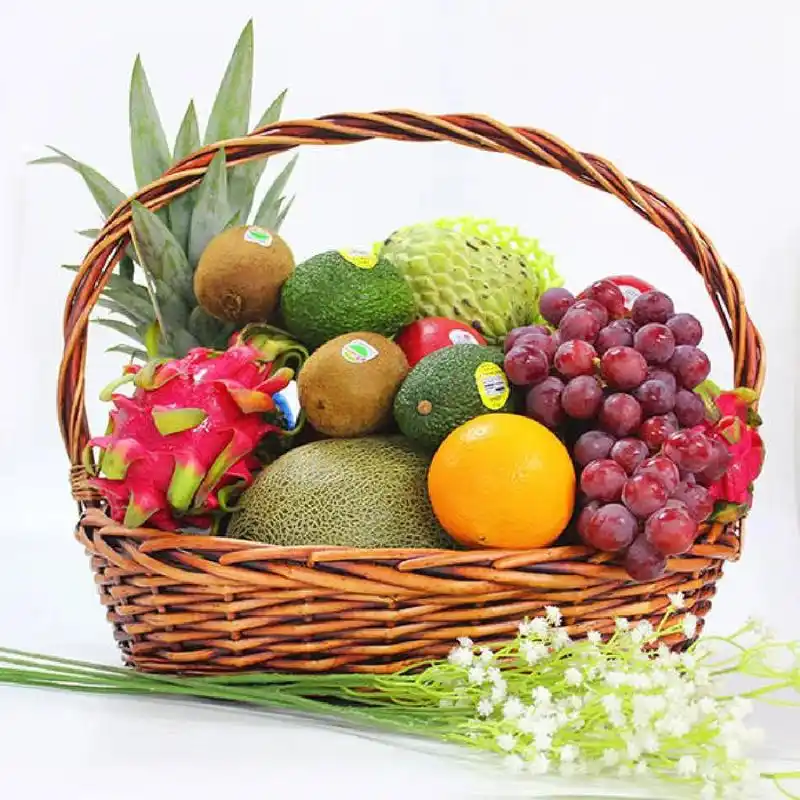 拼个果篮各种水果搭配送礼首选 有来有往,礼尚往来走进千家万户整装待