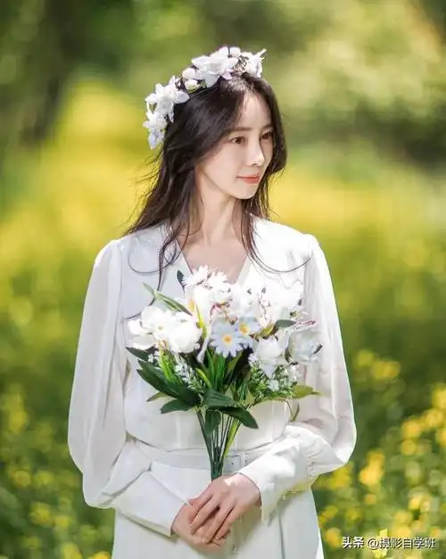 照相怎么摆姿势好看,拍照怎么摆姿势好看(拍日常美照并不难)