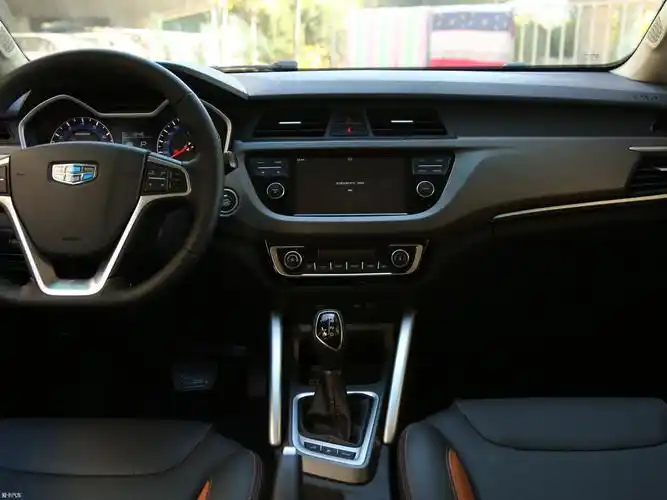 5l 自动周年版_中控区_2/123张图片】_汽车图片大全_爱卡汽车