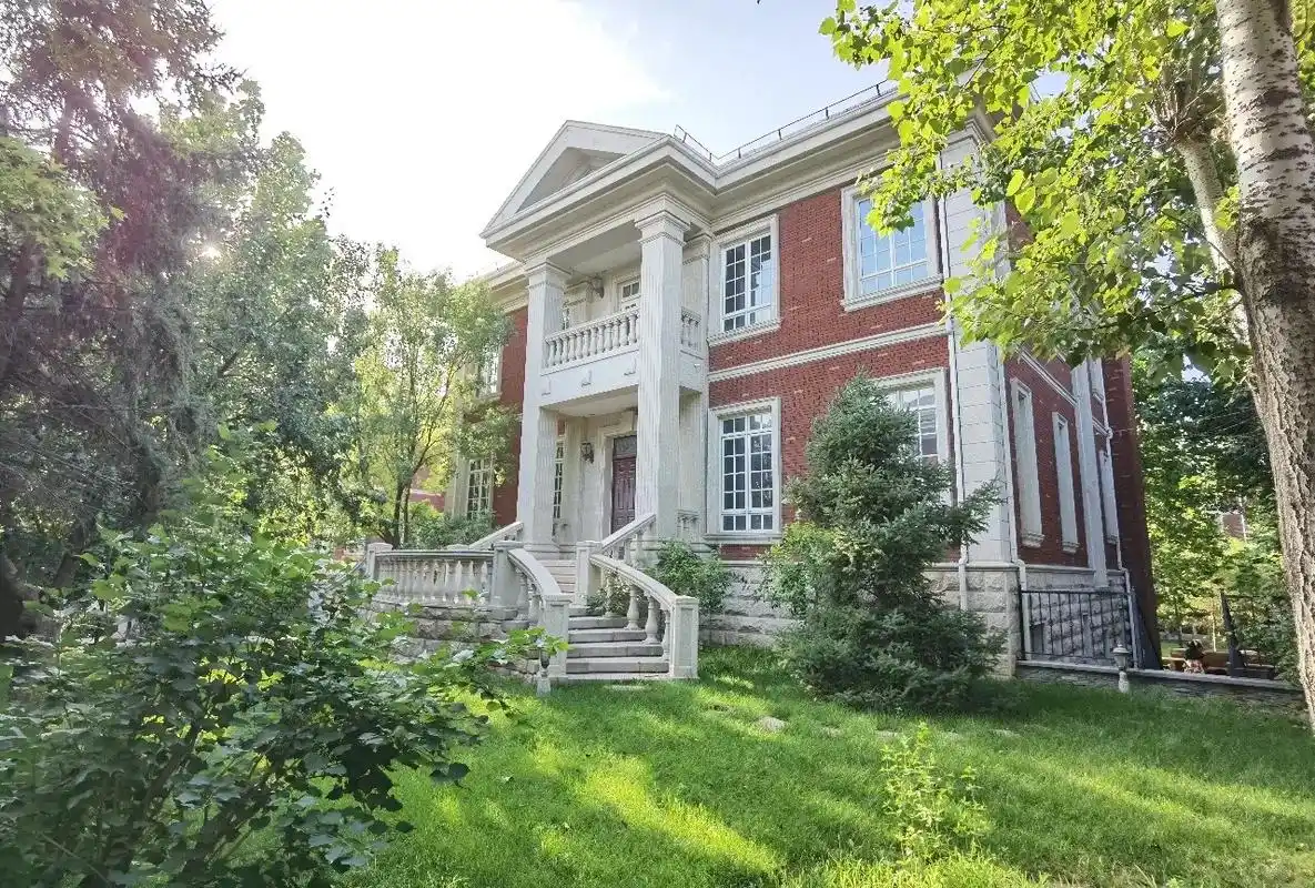 机场高速顺义区后沙峪别墅私人会所接待中心.