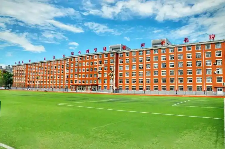 after the rain, hewai still stands