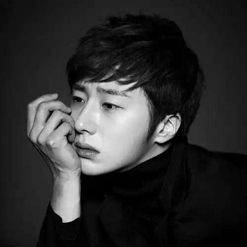 丁一宇 jung il woo的图片