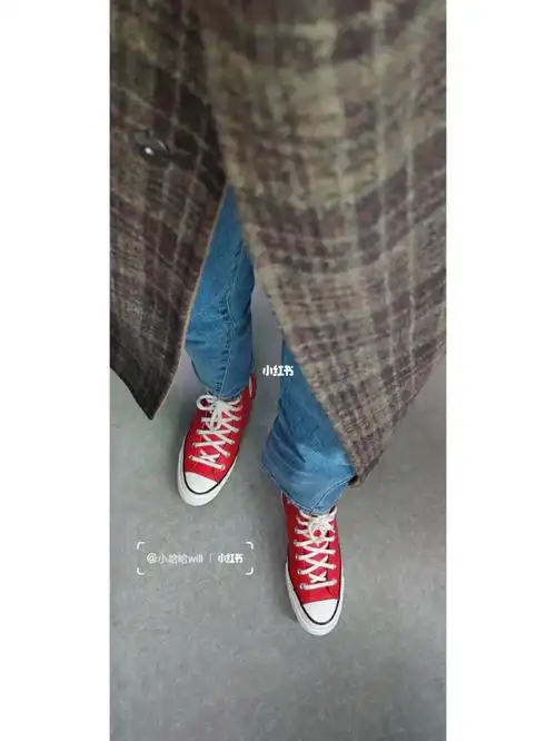 我的胖脚终于适应了匡威 78