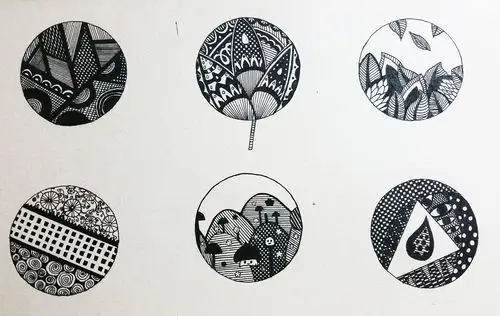 圆形黑白画创作