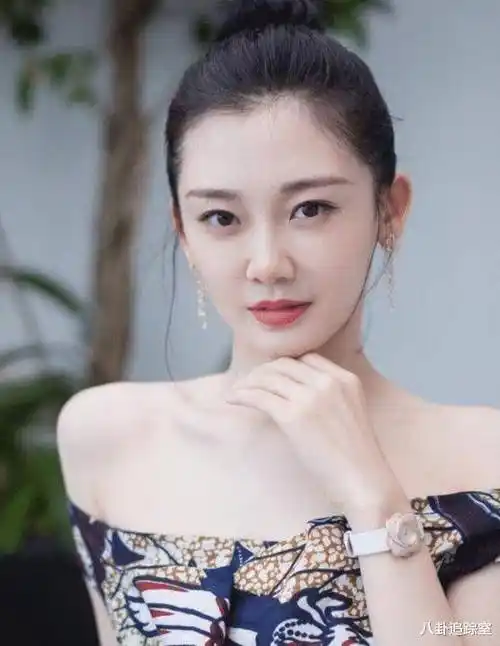 苗苗因综艺人设崩塌!