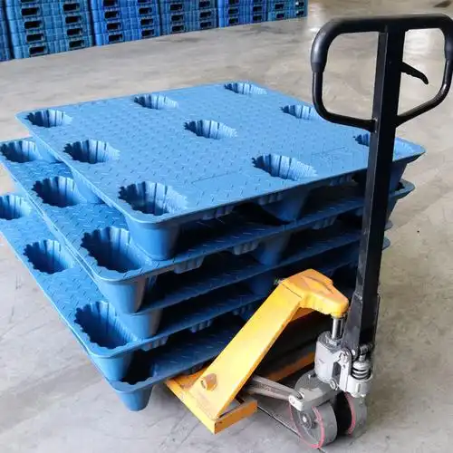 找江苏锦尚来吹塑托盘厂家 九脚平面1200*1000货架仓库叉车塑料栈板