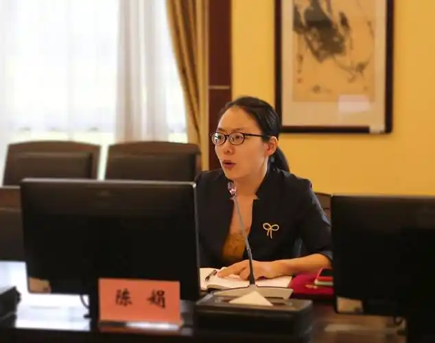 学校举办陈娟客座教授聘任仪式