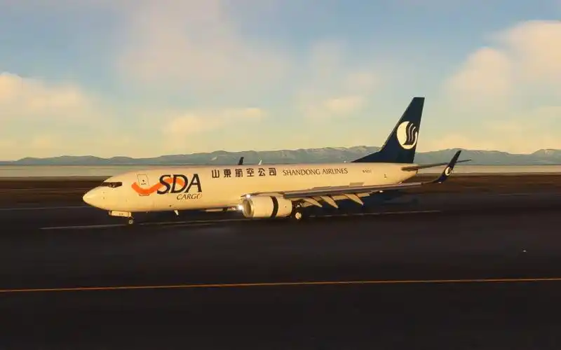 mfs2020 b737-800bcf rjgg rwy18落地