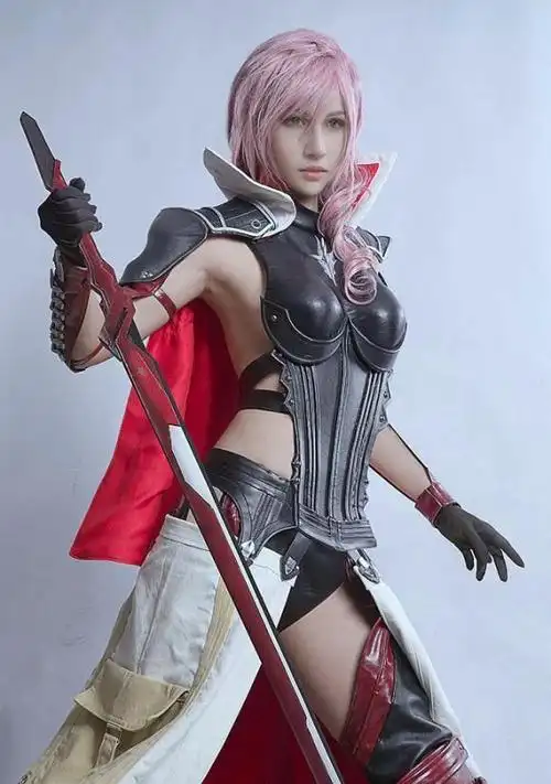 最终幻想13的"雷霆姐"是截图还是cosplay