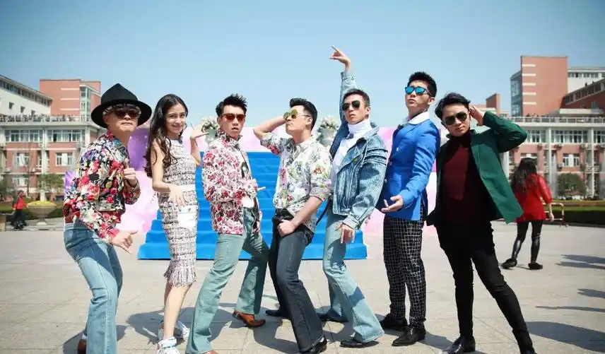 《奔跑吧兄弟》为何突然改名《奔跑吧》,原因竟和迪丽热巴有关?