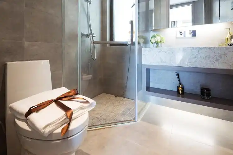 1米乘2米卫生间装修攻略 当装修一个1米乘2米的卫生间时,我们需要充分