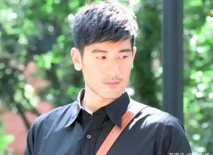 《遇见王沥川》后,高以翔口碑新剧来了,被称国产偶像剧之光