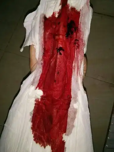 请问我这个月经是什么颜色_百度知道