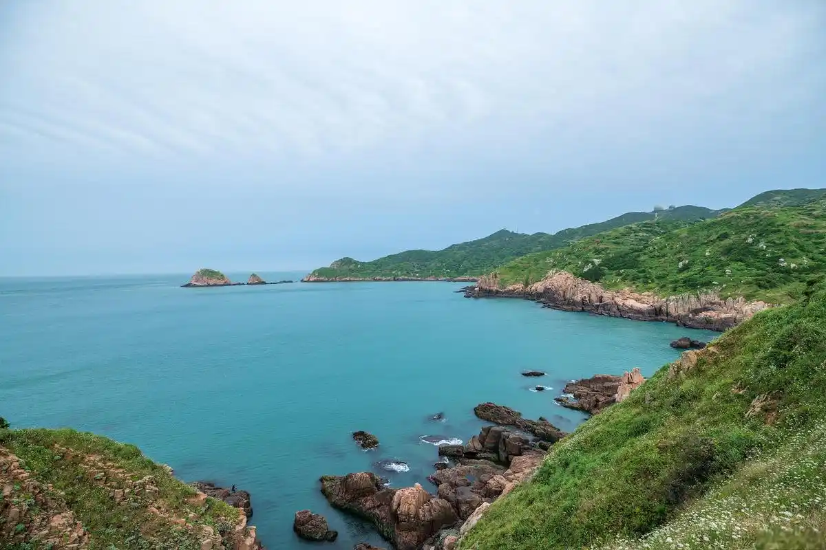 朱家尖岛旅游攻略 朱家尖岛,位于中国浙江省舟山市普陀区,是舟山群岛