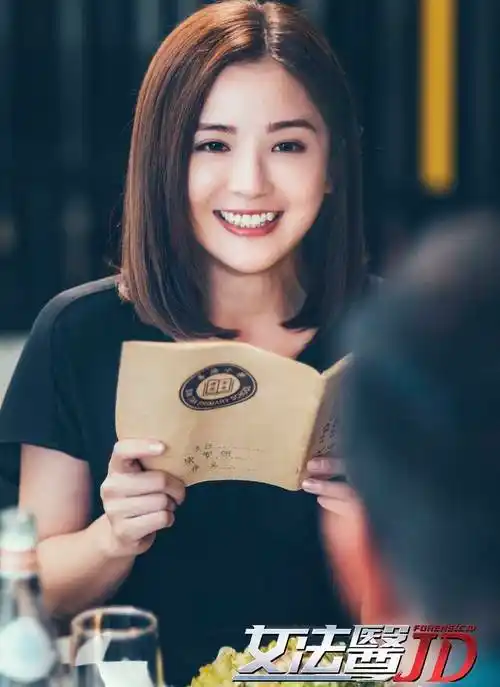 twins时隔多年再合体,tvb"师奶杀手"演法医_蔡卓妍_观众_钟欣潼